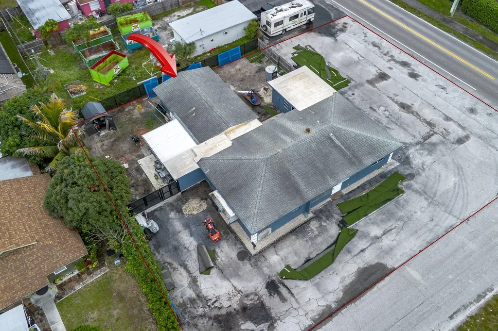 945 Miner Road Lake Worth FL 33462