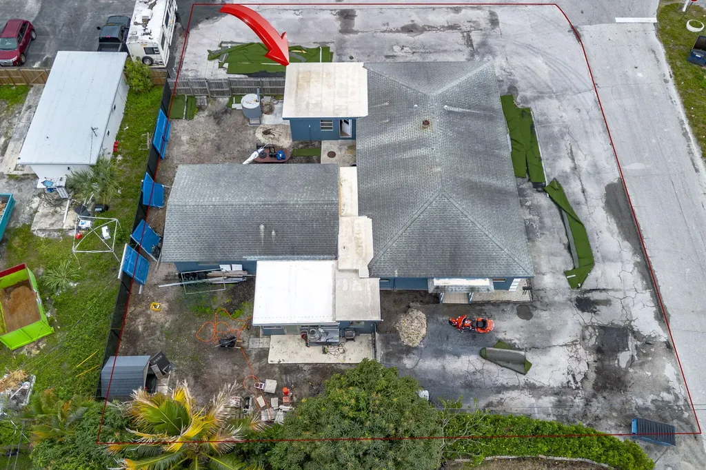 945 Miner Road Lake Worth FL 33462