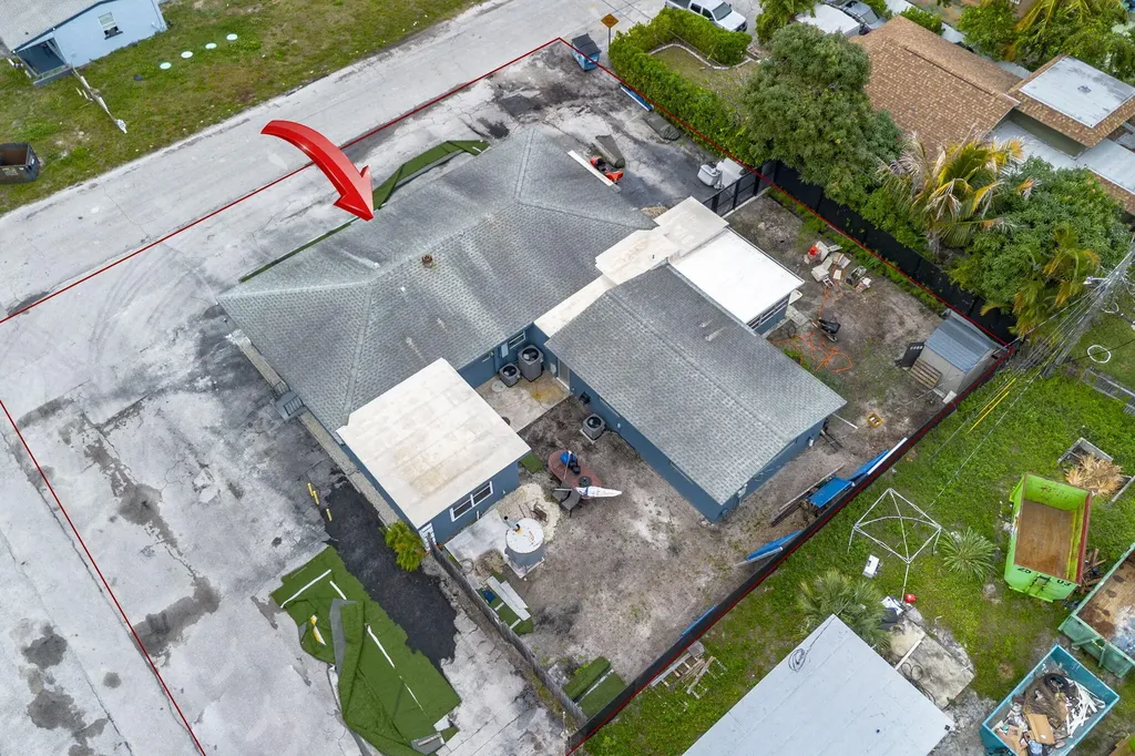 945 Miner Road Lake Worth FL 33462