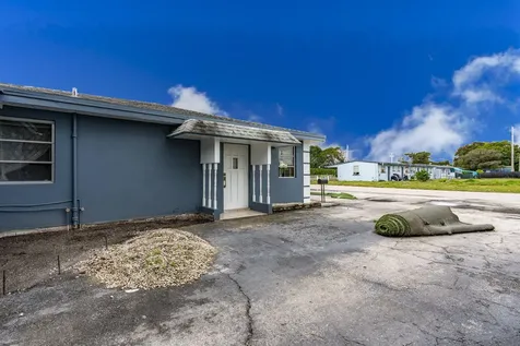 945 Miner Road Lake Worth FL 33462