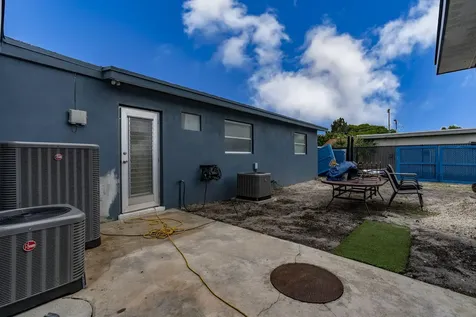 945 Miner Road Lake Worth FL 33462