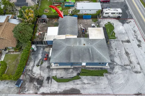 945 Miner Road Lake Worth FL 33462