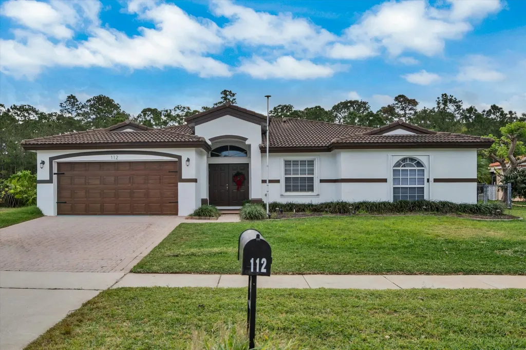 112 Cocoplum Circle Royal Palm Beach FL 33411