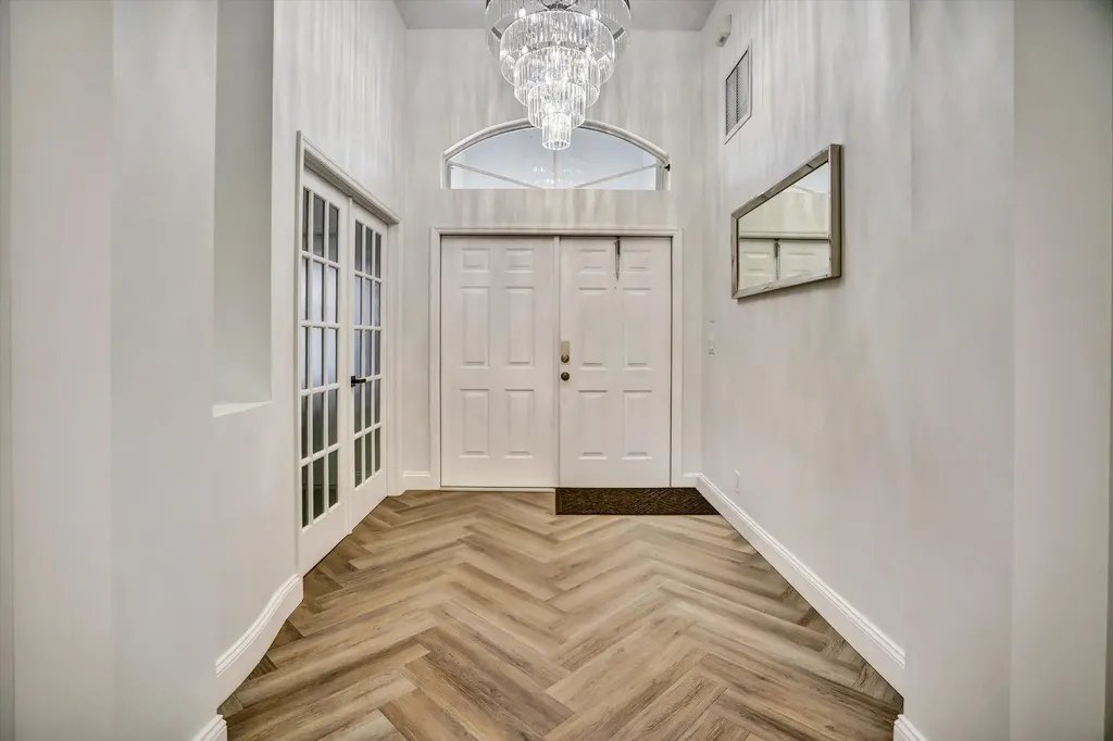 112 Cocoplum Circle Royal Palm Beach FL 33411