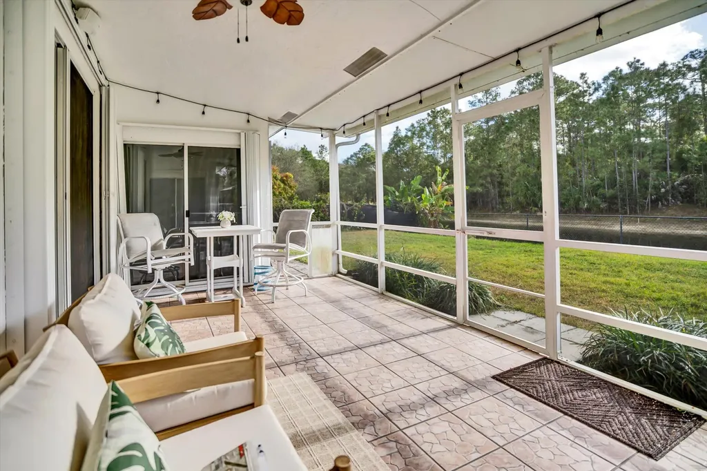 112 Cocoplum Circle Royal Palm Beach FL 33411
