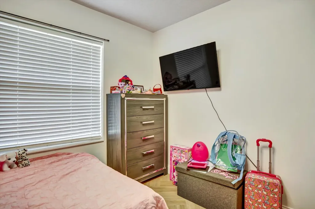 112 Cocoplum Circle Royal Palm Beach FL 33411