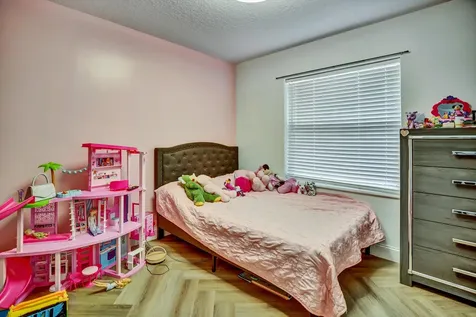 112 Cocoplum Circle Royal Palm Beach FL 33411