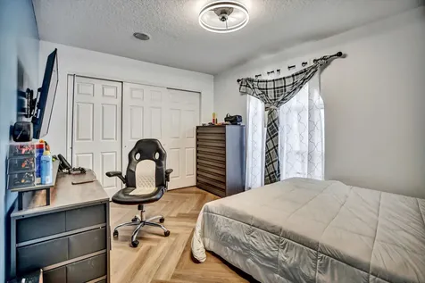 112 Cocoplum Circle Royal Palm Beach FL 33411