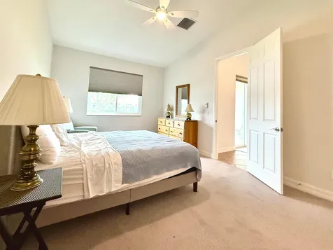 6525 Oxford Circle Vero Beach FL 32966