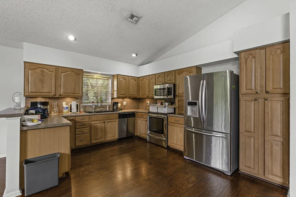 1304 Lake Breeze Drive Wellington FL 33414