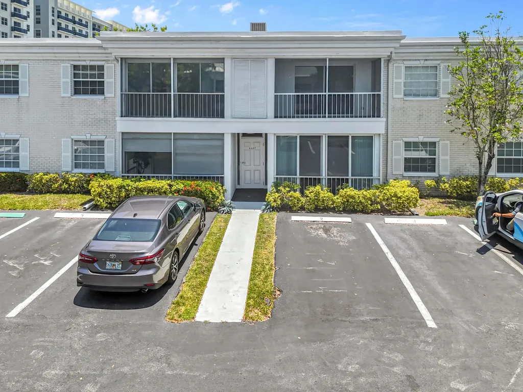 6487 Bay Club Drive Fort Lauderdale FL 33308