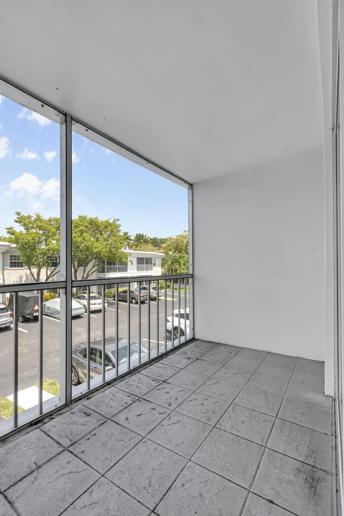 6487 Bay Club Drive Fort Lauderdale FL 33308