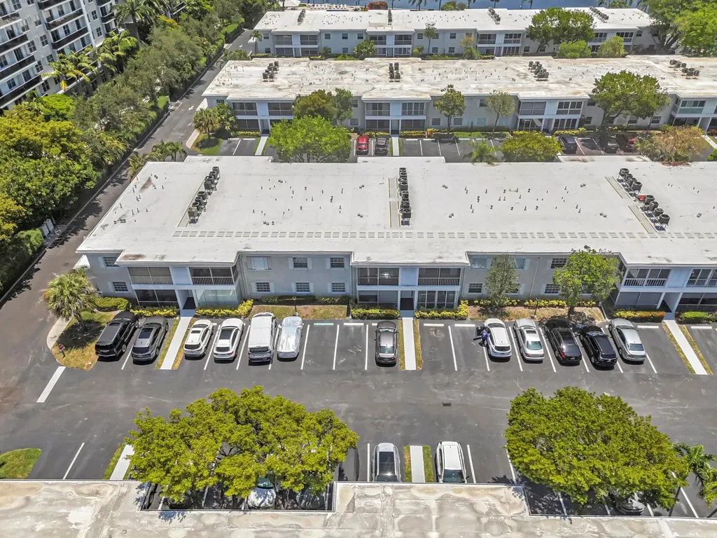 6487 Bay Club Drive Fort Lauderdale FL 33308