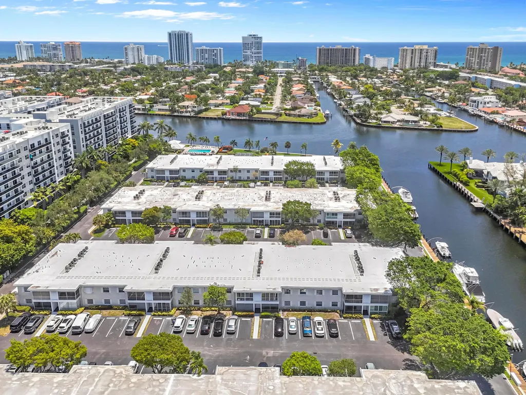 6487 Bay Club Drive Fort Lauderdale FL 33308