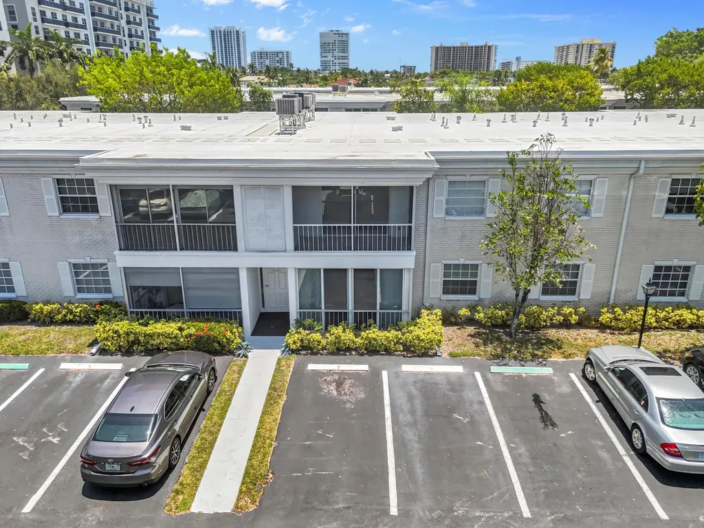 6487 Bay Club Drive Fort Lauderdale FL 33308