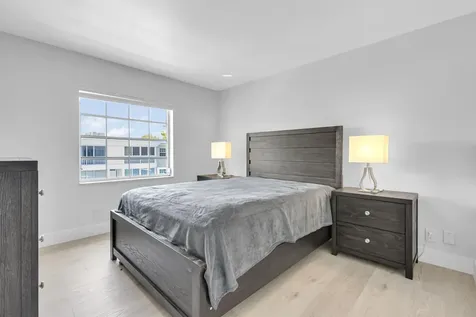 6487 Bay Club Drive Fort Lauderdale FL 33308