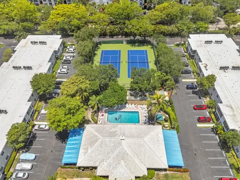 6487 Bay Club Drive Fort Lauderdale FL 33308