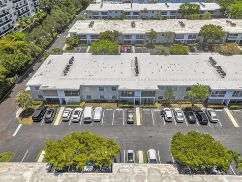 6487 Bay Club Drive Fort Lauderdale FL 33308