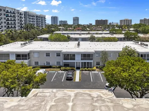 6487 Bay Club Drive Fort Lauderdale FL 33308