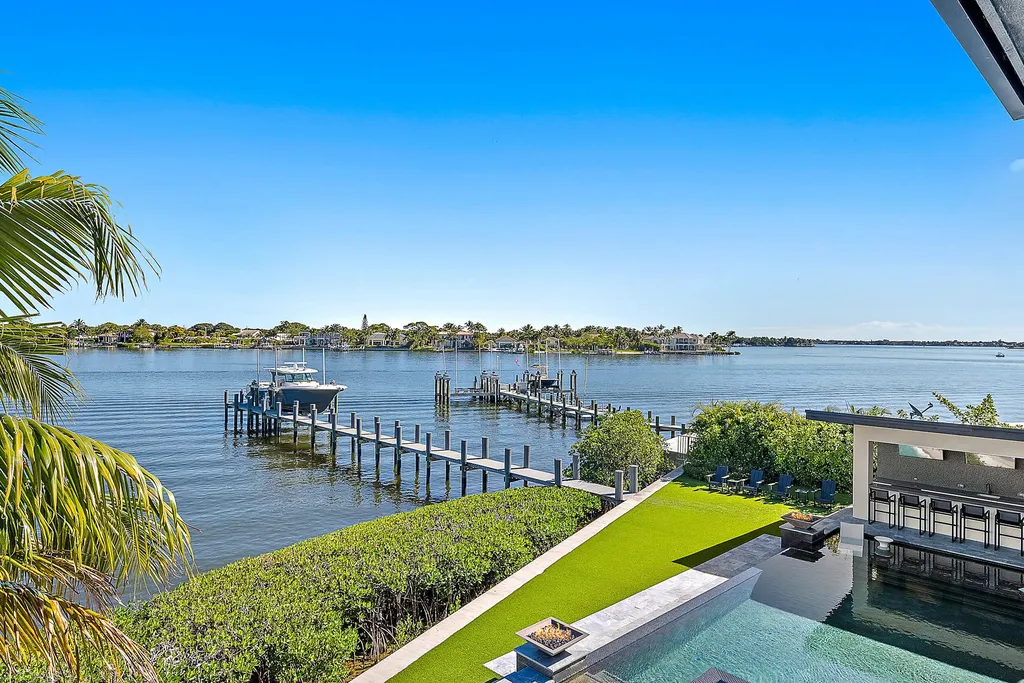 9 Bamboo Lane Jupiter FL 33458