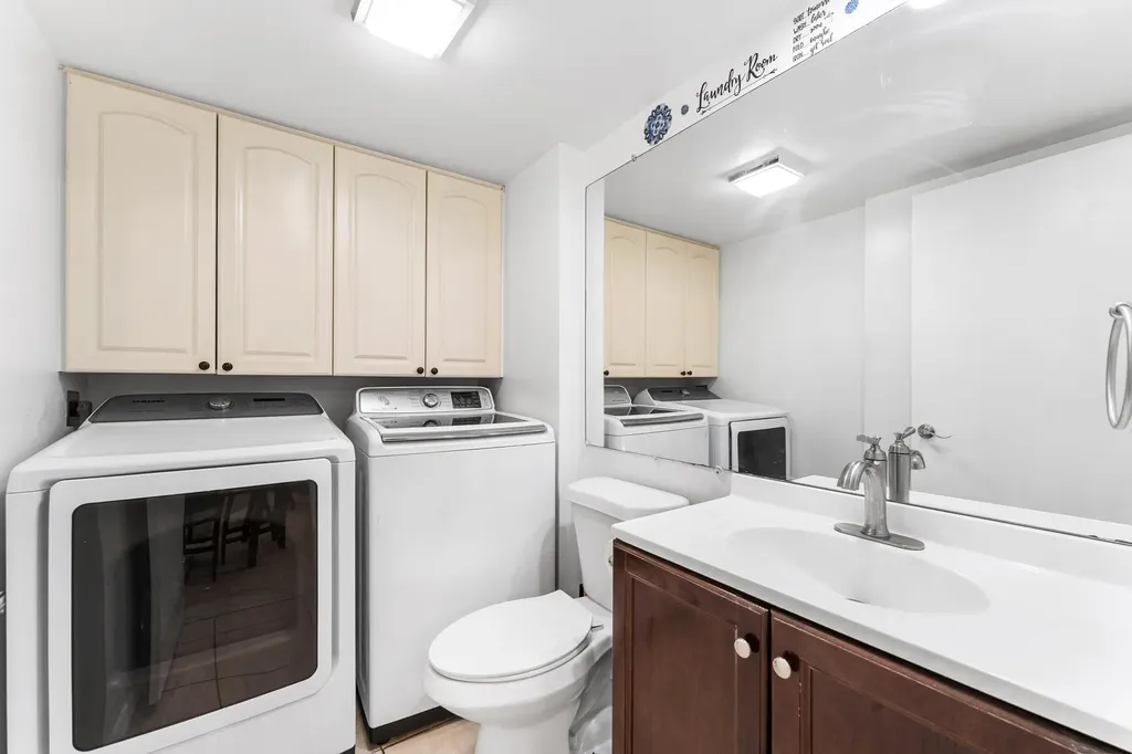 2410 24th Way West Palm Beach FL 33407
