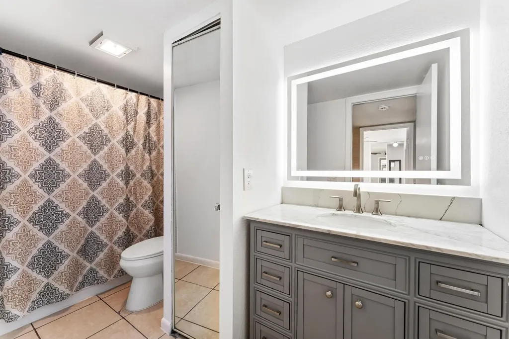 2410 24th Way West Palm Beach FL 33407