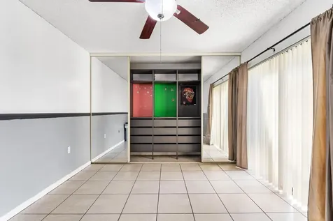 2410 24th Way West Palm Beach FL 33407