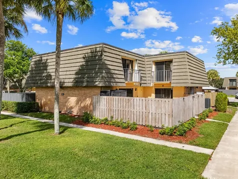 2410 24th Way West Palm Beach FL 33407