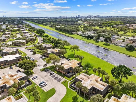 2410 24th Way West Palm Beach FL 33407