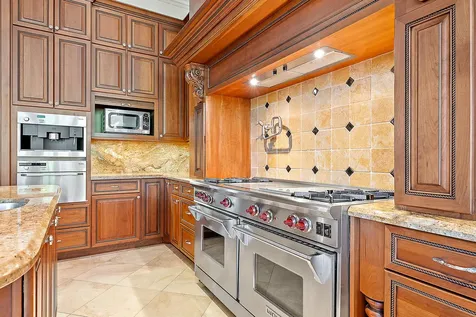 849 Harbour Isle Place North Palm Beach FL 33410