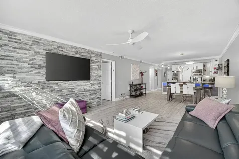 9200 Fairbanks Lane Boca Raton FL 33496