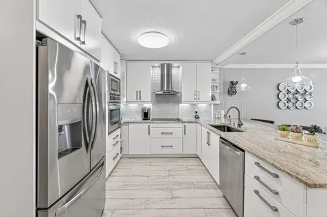 9200 Fairbanks Lane Boca Raton FL 33496