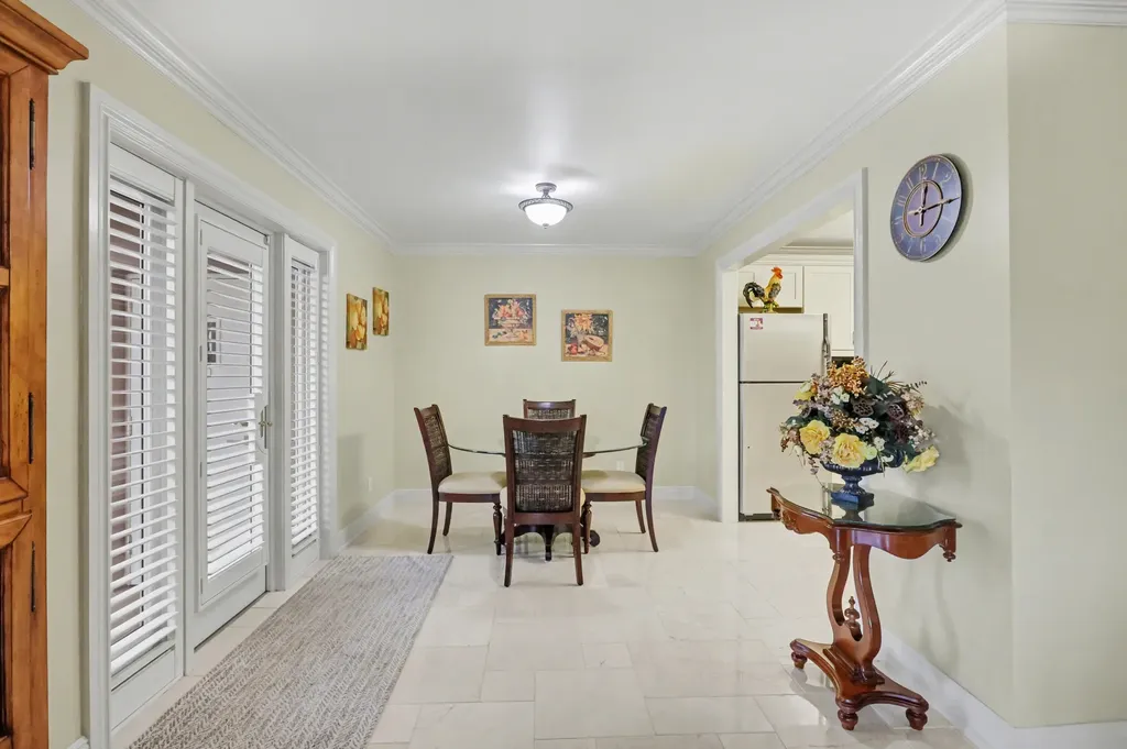129 S Golfview Road Lake Worth Beach FL 33460