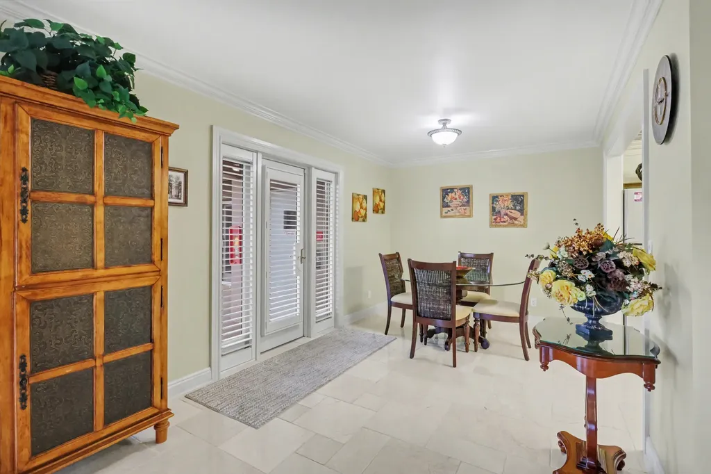 129 S Golfview Road Lake Worth Beach FL 33460