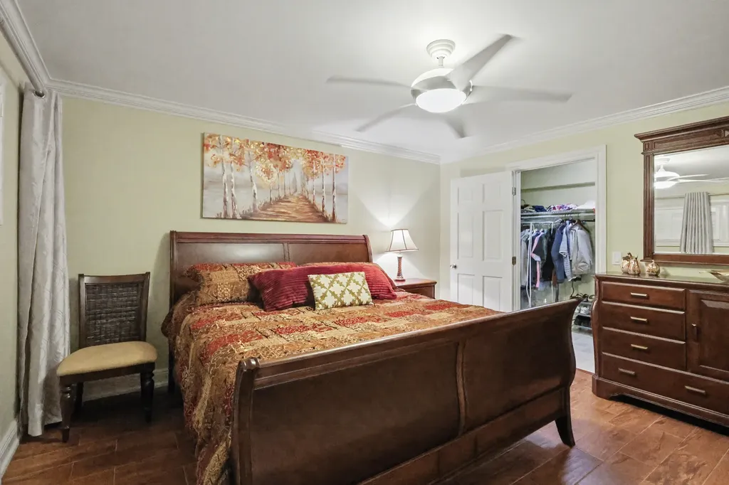 129 S Golfview Road Lake Worth Beach FL 33460