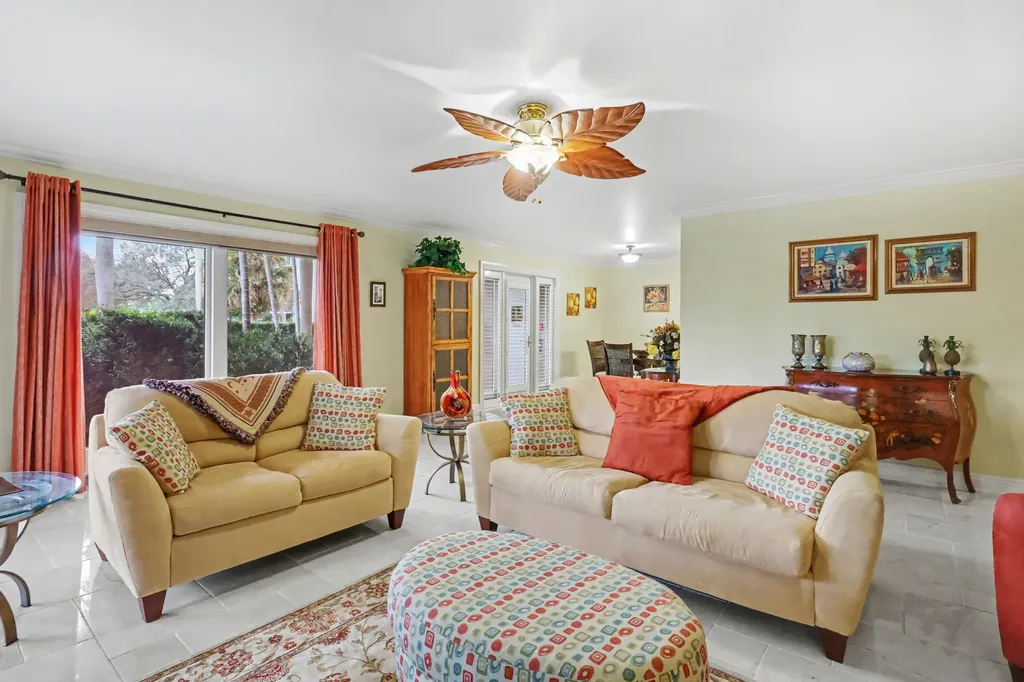 129 S Golfview Road Lake Worth Beach FL 33460
