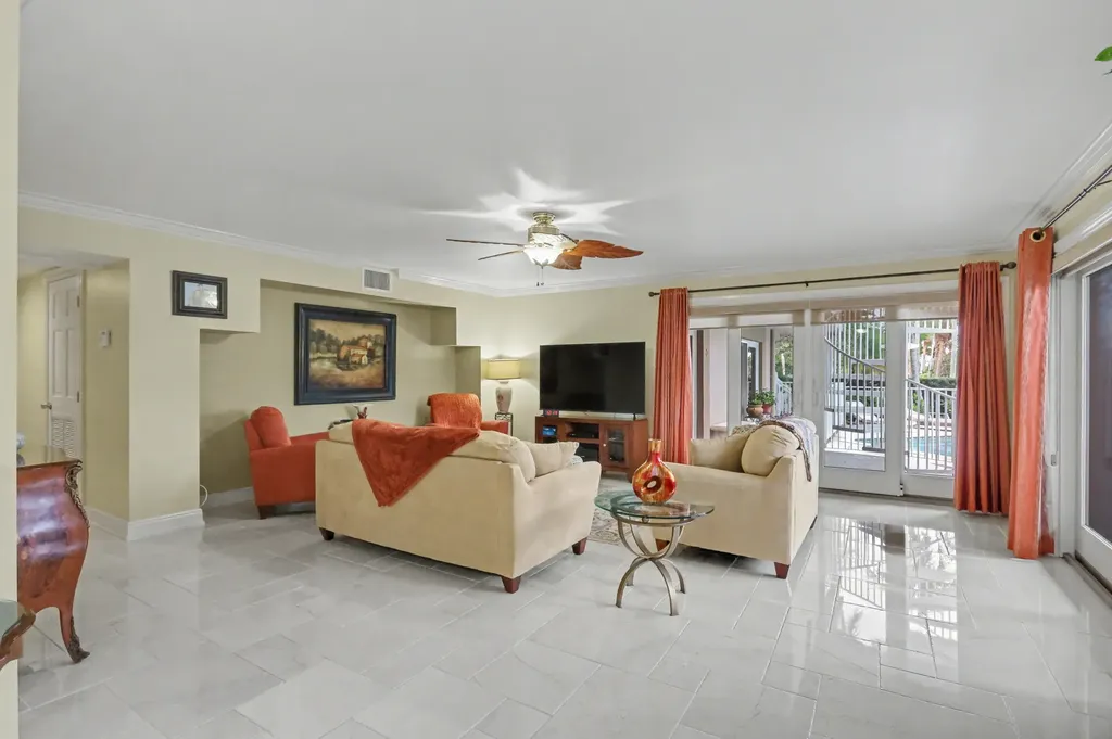 129 S Golfview Road Lake Worth Beach FL 33460