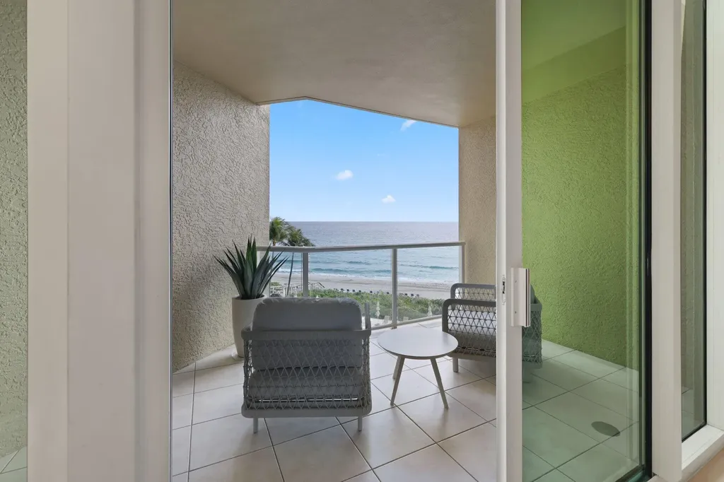 1063 Hillsboro Mile Hillsboro Beach FL 33062
