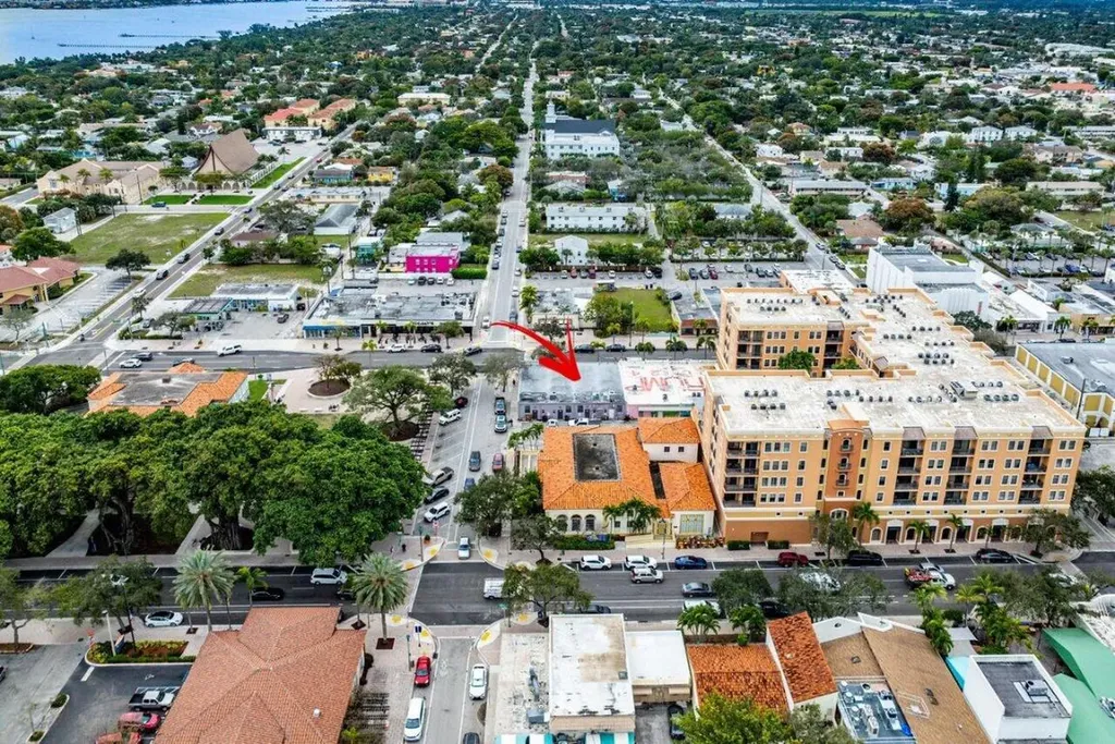 500 Lake Avenue Lake Worth Beach FL 33460