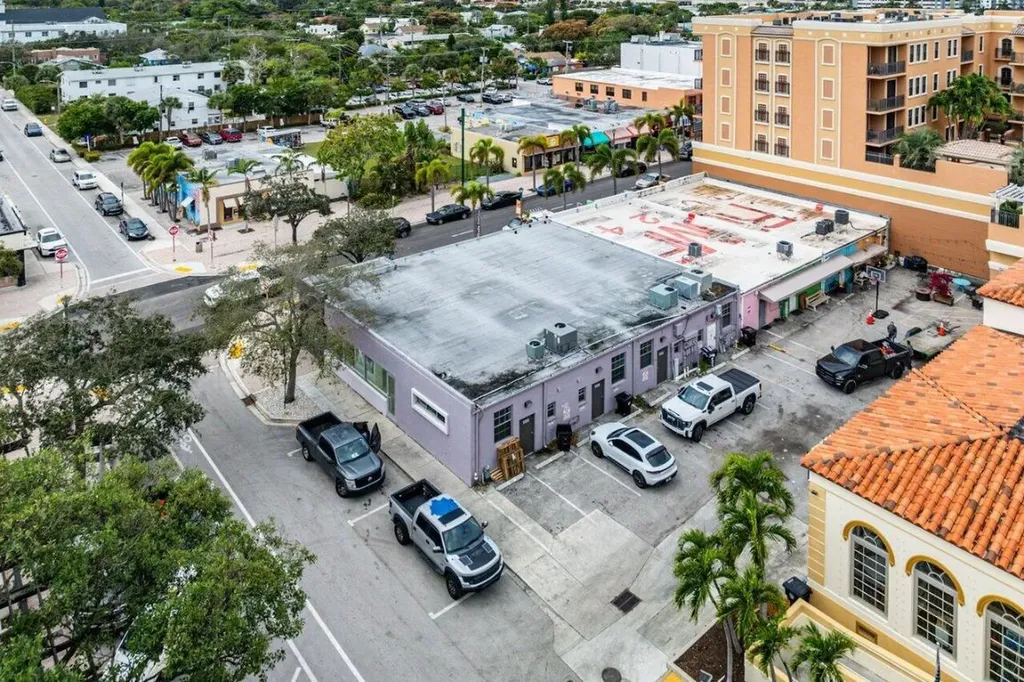 500 Lake Avenue Lake Worth Beach FL 33460