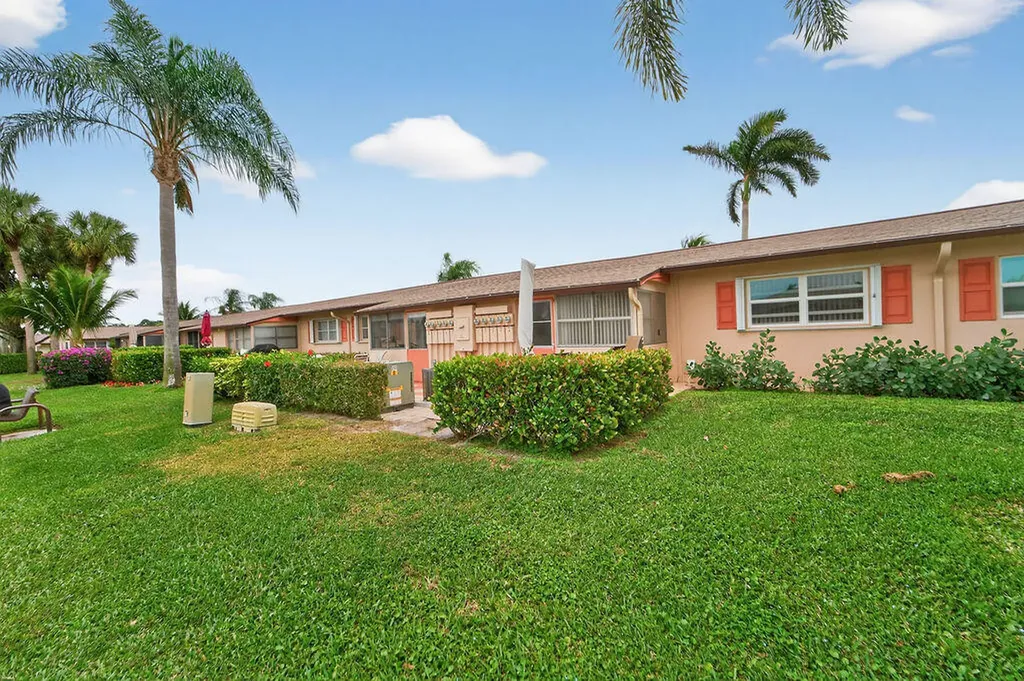 2971 W Crosley Drive West Palm Beach FL 33415
