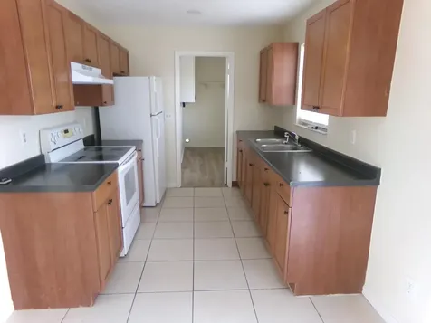 1572 SW Bayshore Boulevard Port St Lucie FL 34983