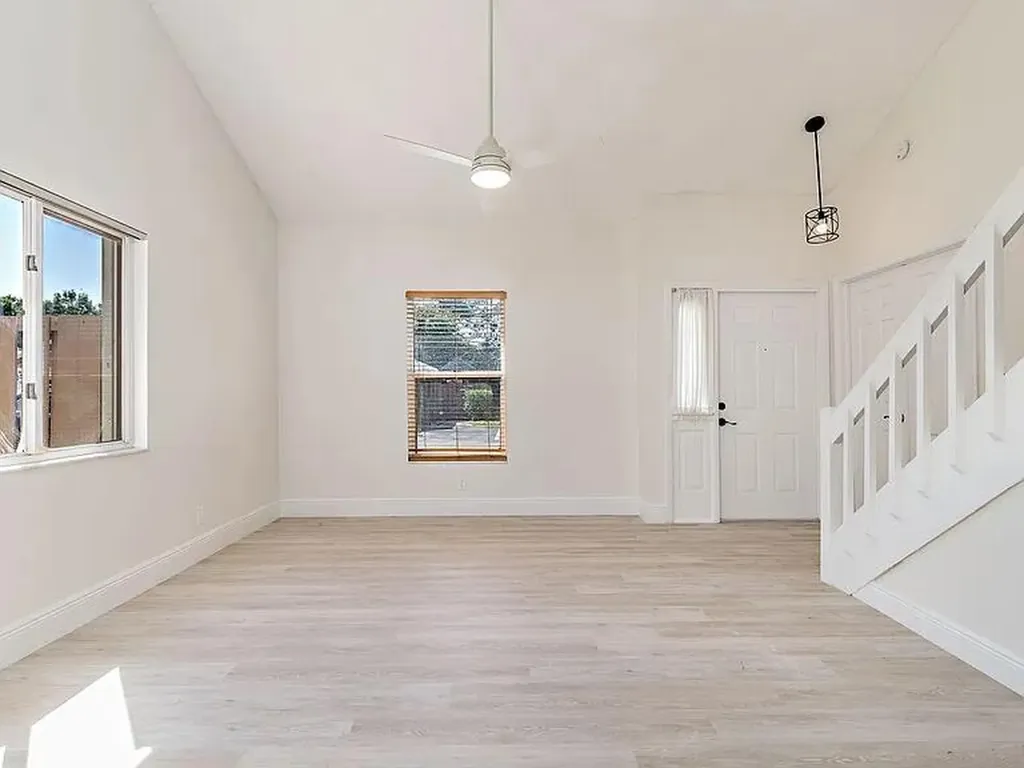 211 Maplecrest Circle Jupiter FL 33458