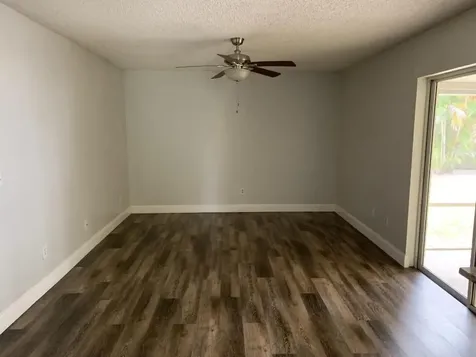 998 SW N Globe Avenue Port St Lucie FL 34953