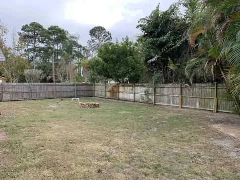 998 SW N Globe Avenue Port St Lucie FL 34953