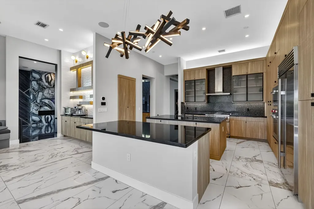 9739 Chianti Classico Terrace Boca Raton FL 33496