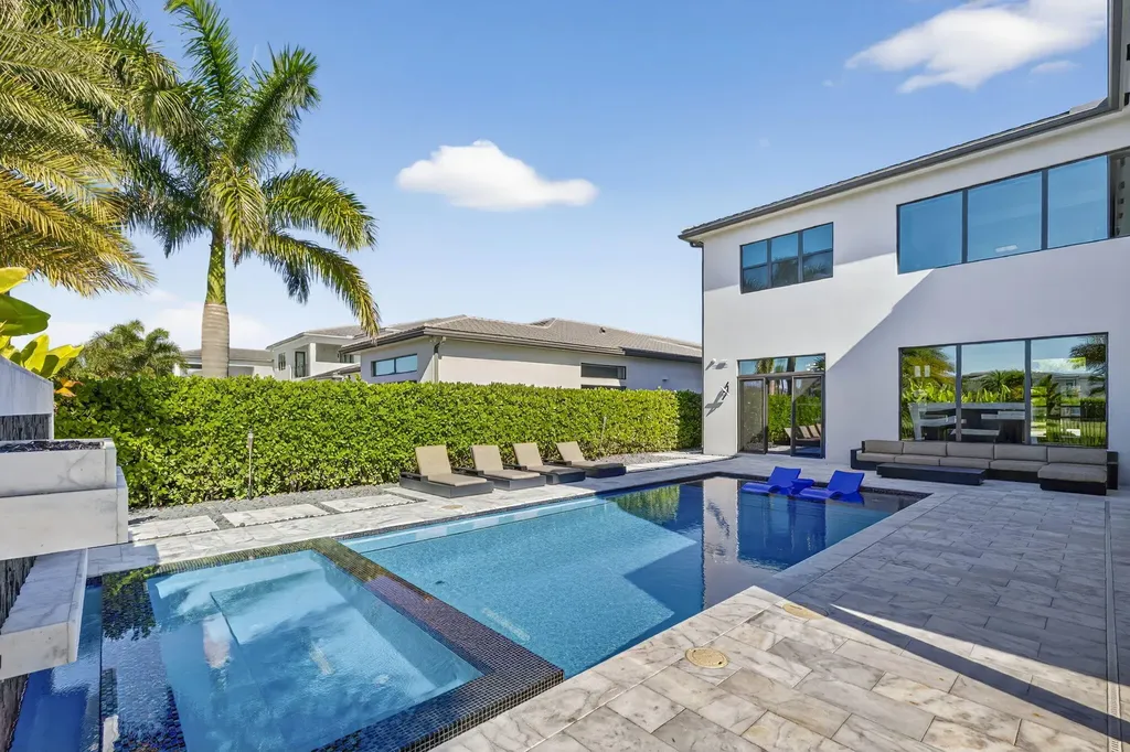 9739 Chianti Classico Terrace Boca Raton FL 33496