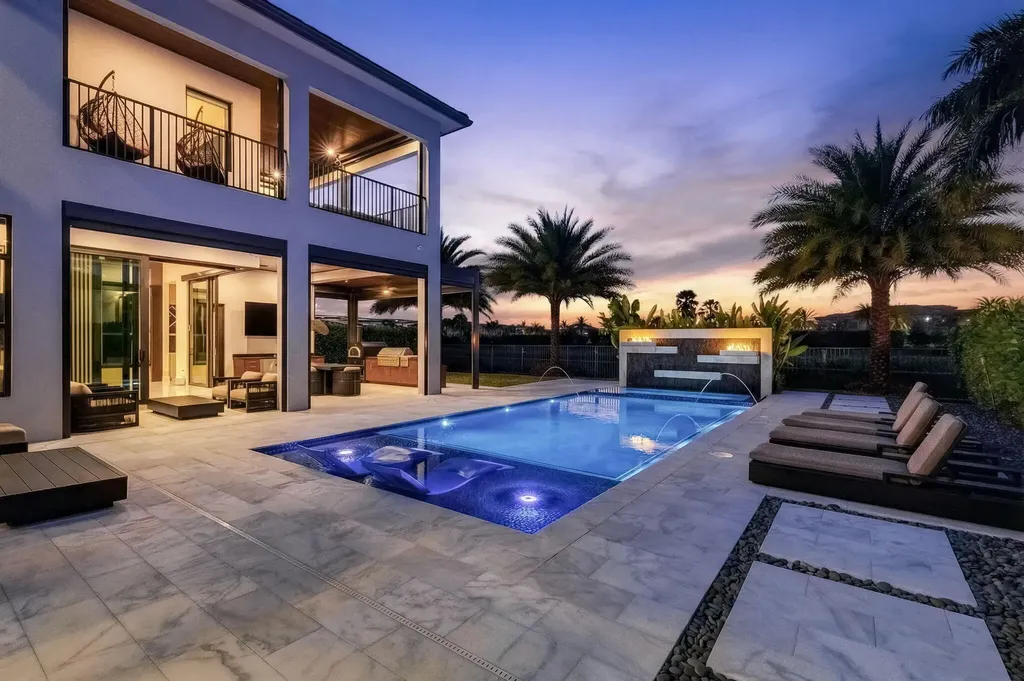 9739 Chianti Classico Terrace Boca Raton FL 33496