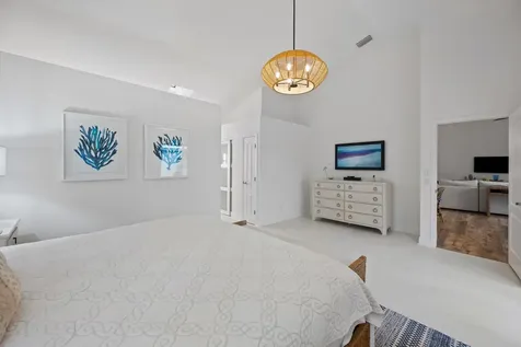 9221 Heathridge Drive West Palm Beach FL 33411