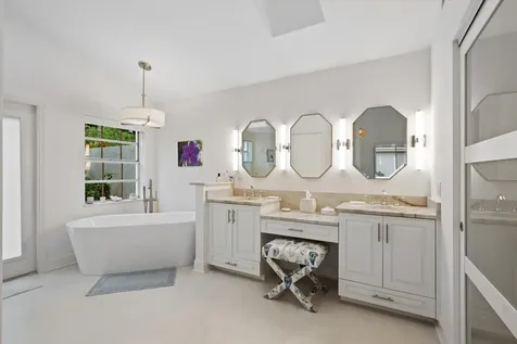 9221 Heathridge Drive West Palm Beach FL 33411